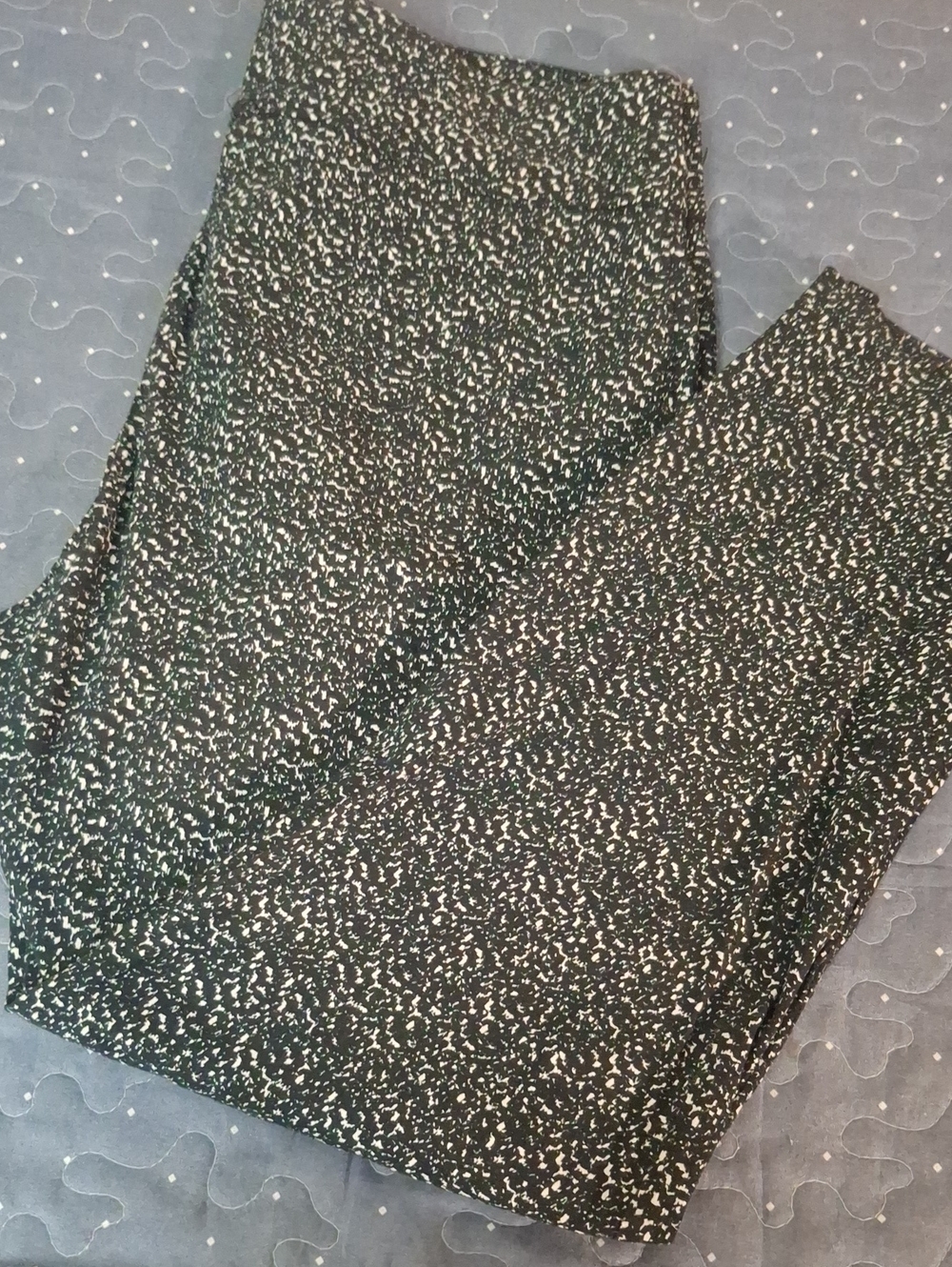 Valerie Stevens Women’s Black/White Pants size size 14P